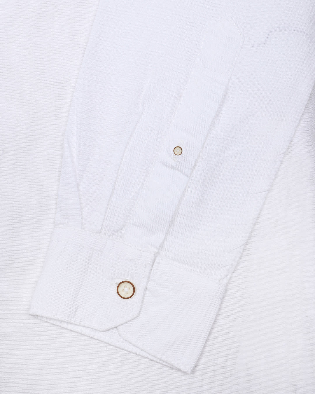 LIGHTWEIGHT SHIRT IN WHITE