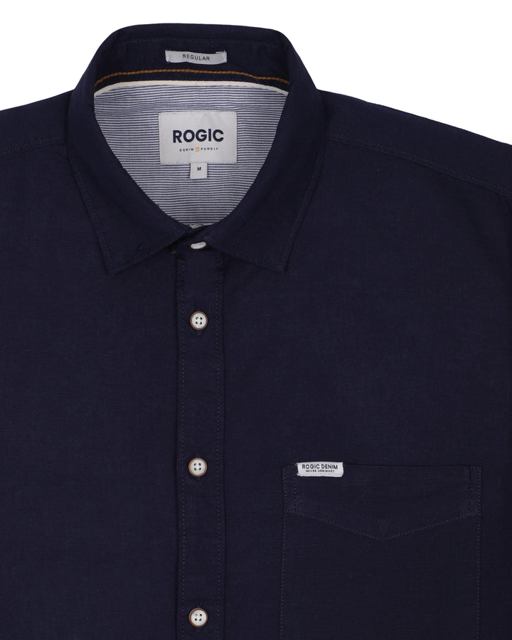 LIGHTWEIGHT REGULAR SHIRT IN NAVY