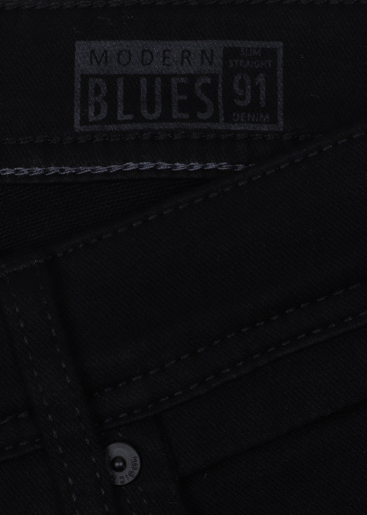 STUDIO JEANS <BR> IN BLACK